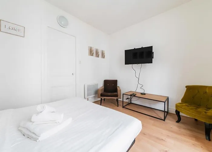 18eme Calme Cosy A Montmartre Paris